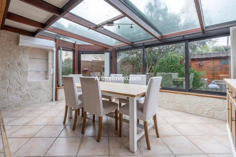 Maison - 92 m² - 4 pièces