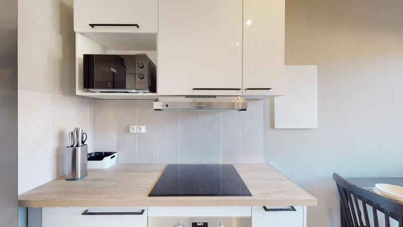 Appartement - 82 m² - 5 pièces