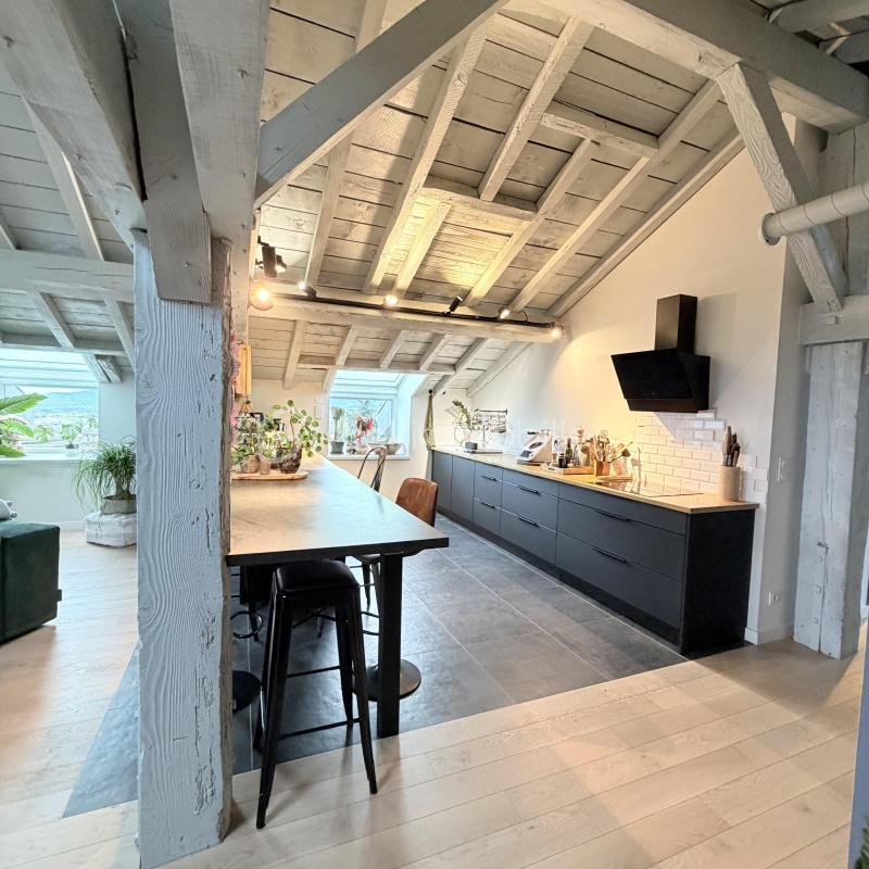 Appartement - 189 m² - 6 pièces