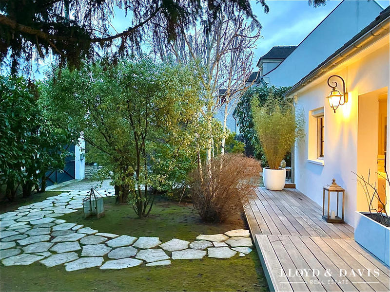 Villa - 159 m² - 7 pièces