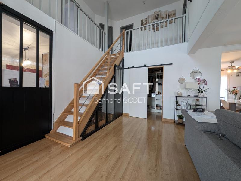 Maison - 167 m² - 6 pièces