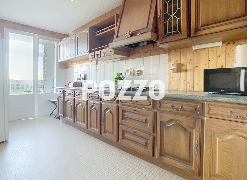 Appartement - 77 m² - 4 pièces