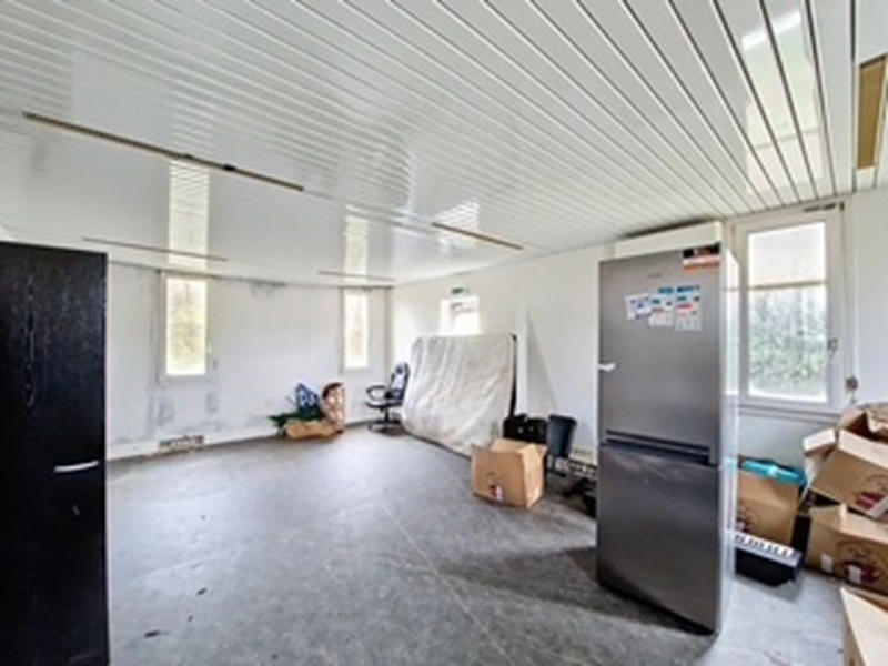 Local commercial - 200 m²