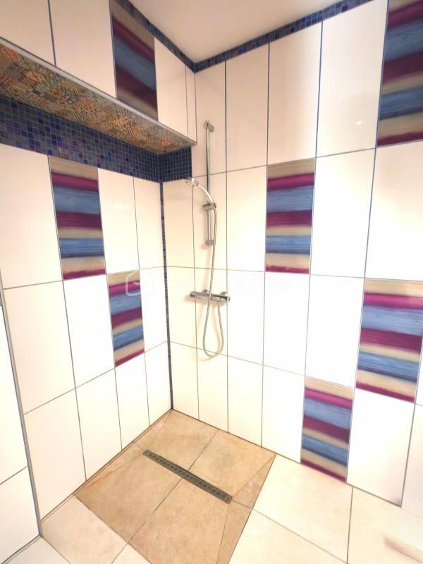 Maison en pierre - 179 m² - 9 pièces