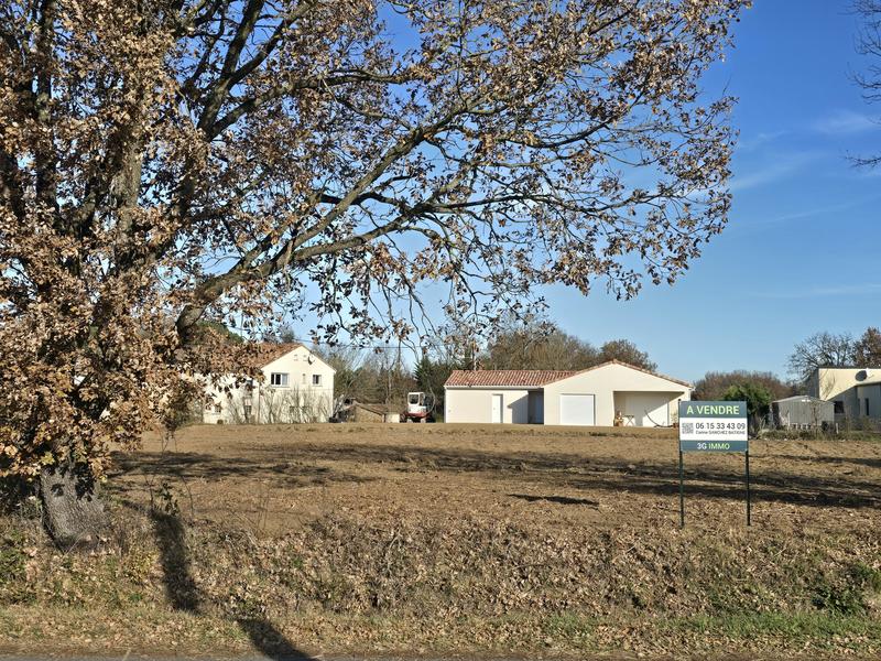 Terrain constructible - 1 401 m²