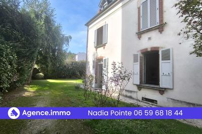 Maison - 174 m² - 7 pièces