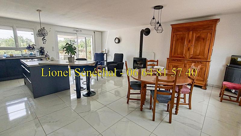 Maison - 90 m² - 7 pièces