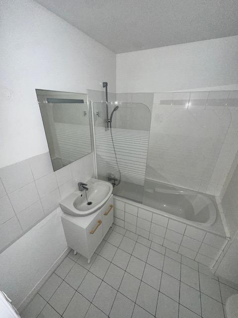 Appartement - 70 m² - 4 pièces