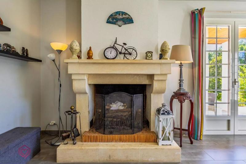 Villa - 203 m² - 7 pièces