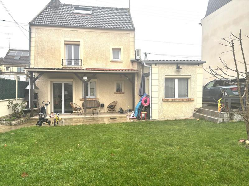 Maison - 91 m² - 3 pièces