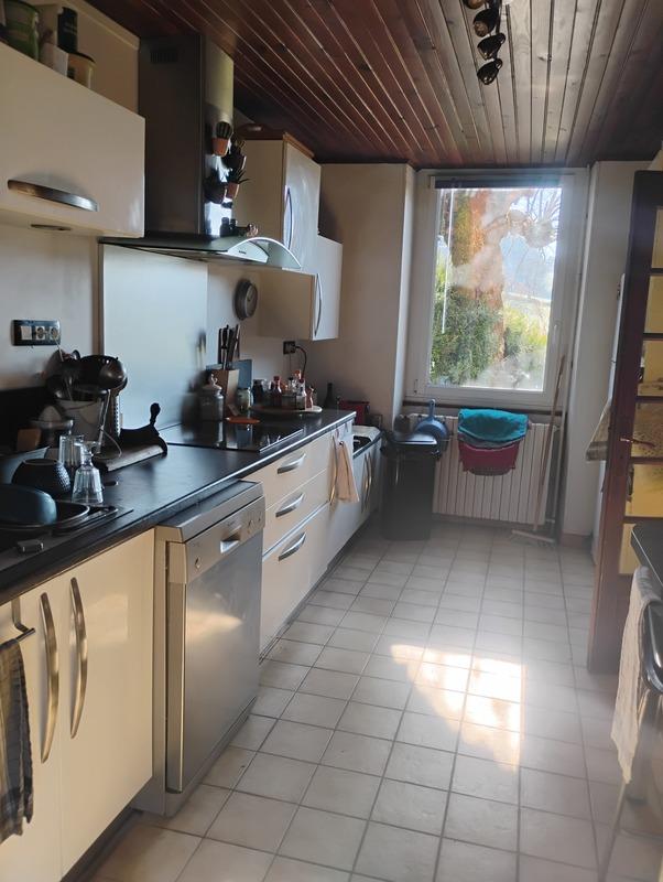 Propriété - 148 m² - 5 pièces