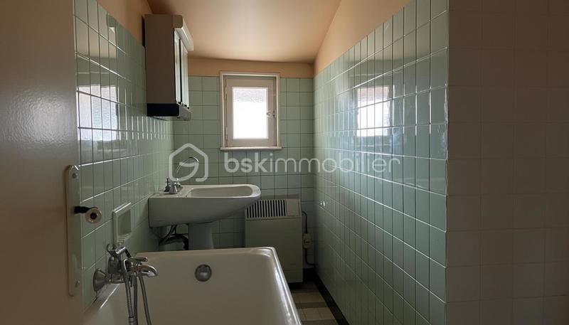 Maison - 82 m² - 5 pièces