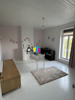 Maison - 176 m² - 6 pièces