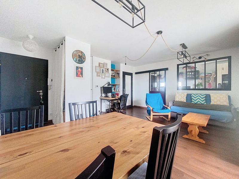 Appartement - 65 m² - 3 pièces