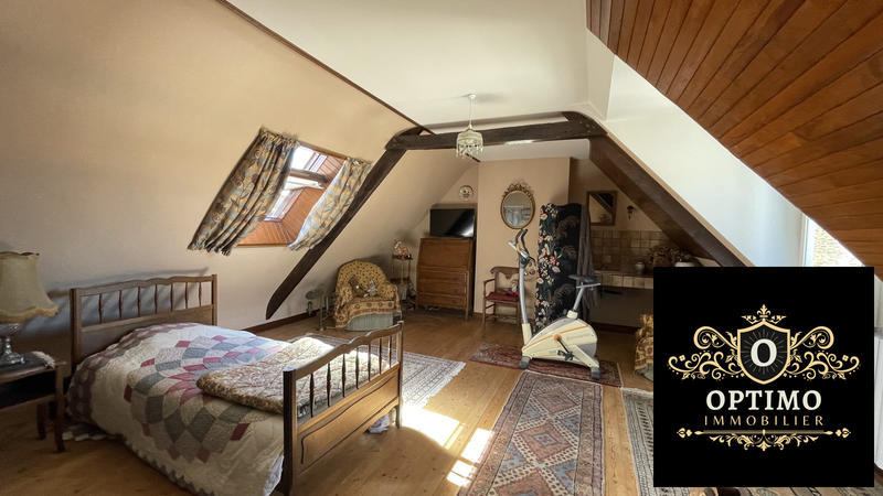 Maison traditionnelle - 133 m² - 5 pièces