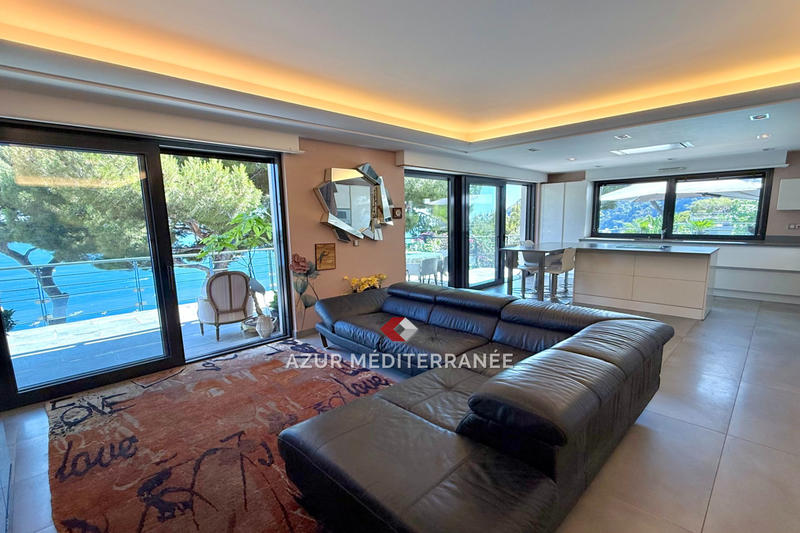 Maison - 190 m² - 5 pièces