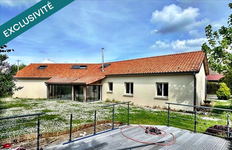 Maison - 202 m² - 9 pièces