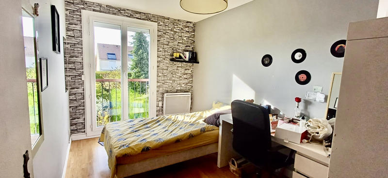 Maison - 101 m² - 5 pièces