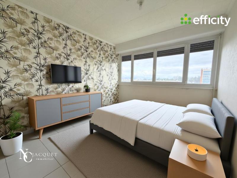 Appartement - 84 m² - 4 pièces