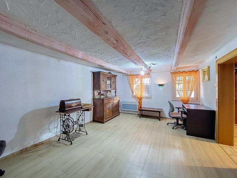 Maison - 170 m² - 5 pièces