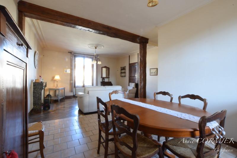Maison - 150 m² - 8 pièces