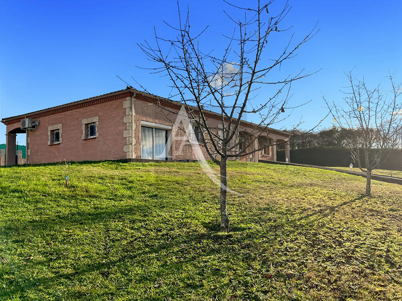 Maison - 160 m² - 9 pièces