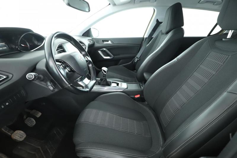 Peugeot 308 1.5 Blue-HDi Allure 130 ch