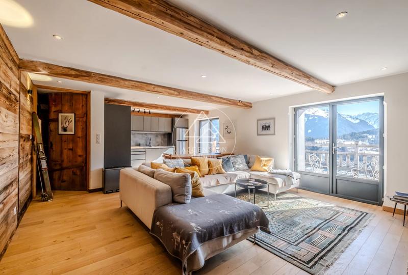 Châlet - 248 m² - 7 pièces