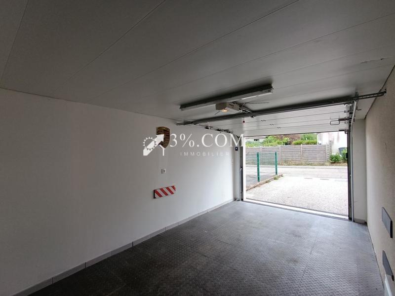 Maison - 220 m² - 9 pièces