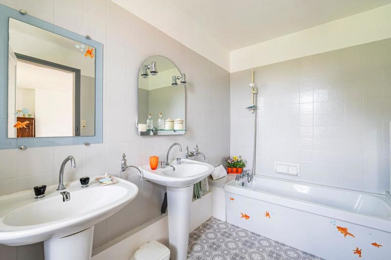 Maison en pierre - 136 m² - 5 pièces