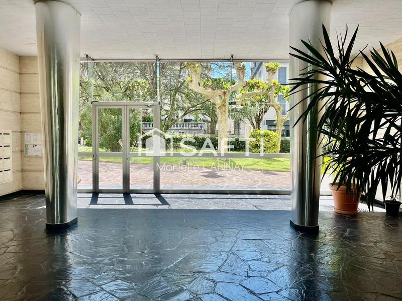 Appartement - 120 m² - 5 pièces