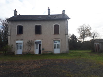 Maison - 177 m² - 6 pièces