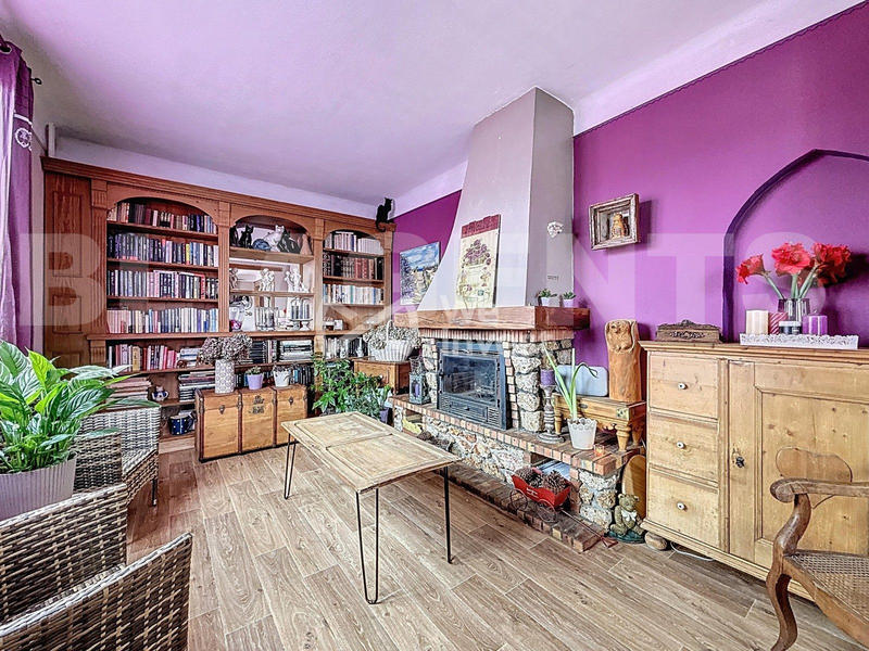 Maison - 190 m² - 8 pièces