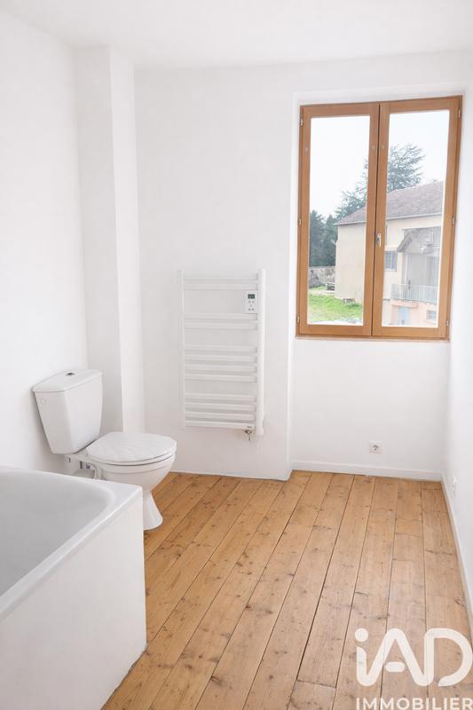 Maison de village - 92 m² - 4 pièces