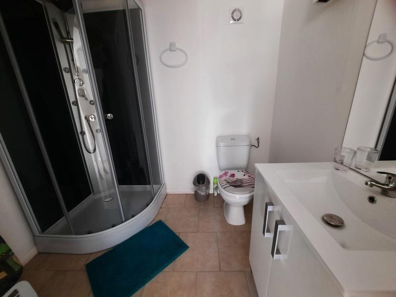 Maison traditionnelle - 284 m² - 20 pièces