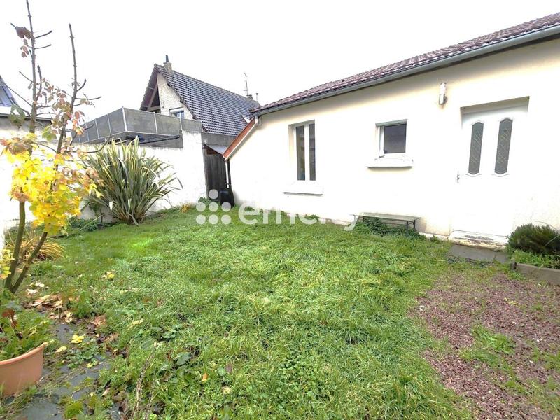 Maison - 60 m² - 4 pièces