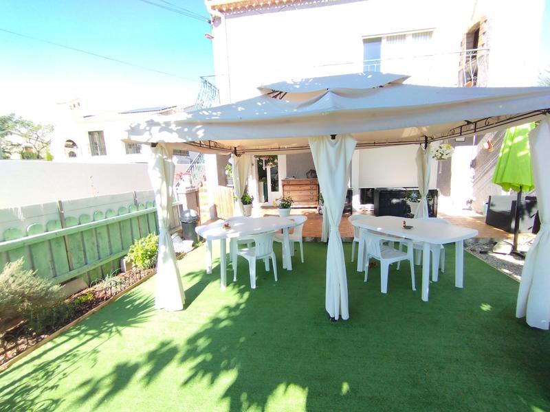 Maison - 140 m² - 8 pièces