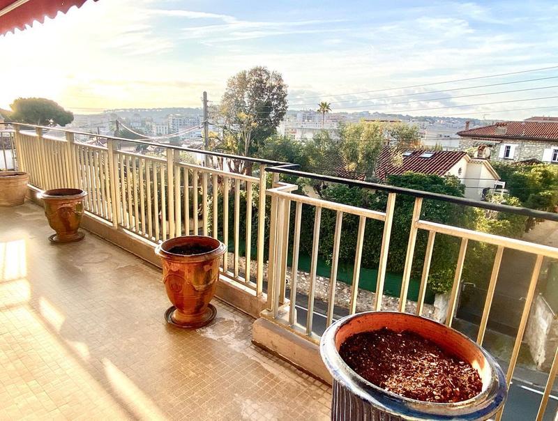 Appartement - 115 m² - 3 pièces