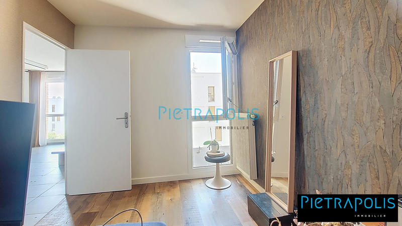 Appartement - 82 m² - 3 pièces