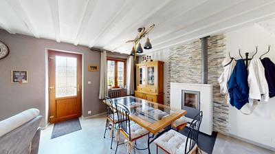 Maison - 95 m² - 4 pièces