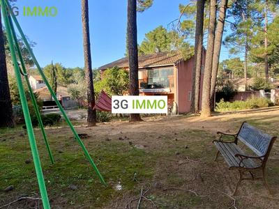 Maison - 105 m² - 5 pièces