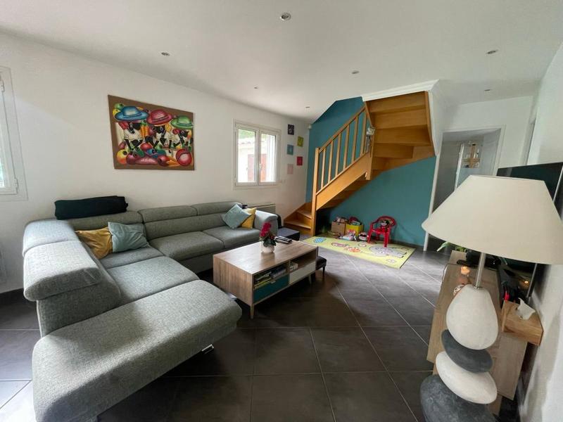 Maison - 77 m² - 4 pièces