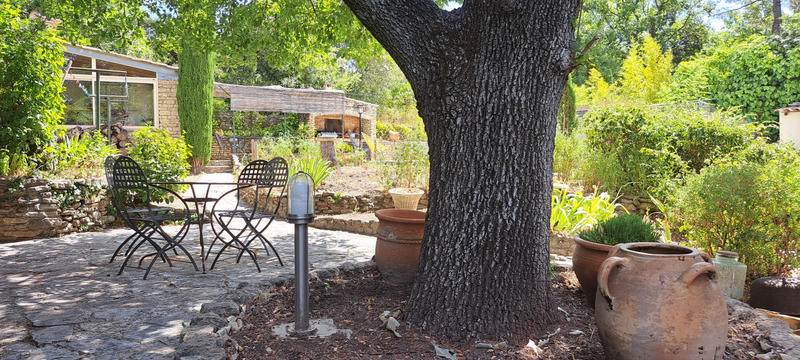 Maison - 180 m² - 6 pièces