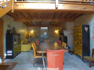 Maison - 200 m² - 7 pièces