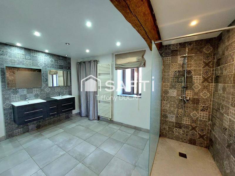 Maison - 173 m² - 5 pièces