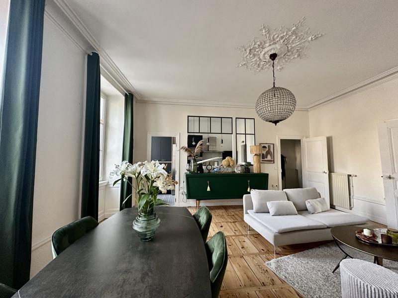 Appartement - 88 m² - 3 pièces