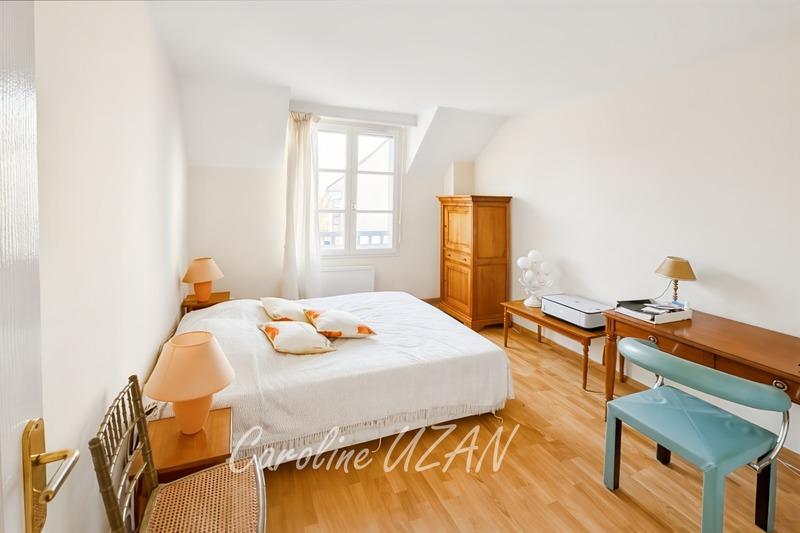 Maison - 165 m² - 6 pièces