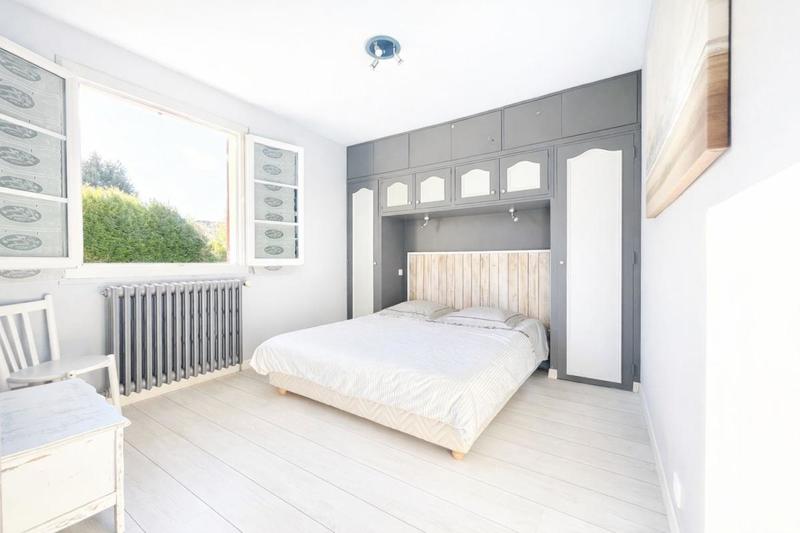 Maison - 147 m² - 6 pièces