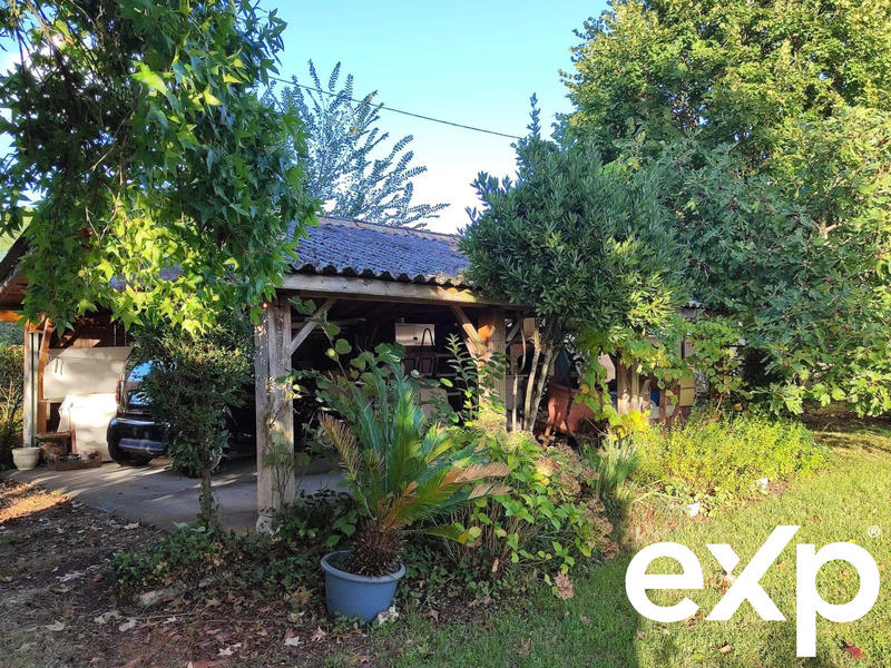 Maison - 248 m² - 6 pièces