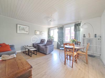 Maison de ville - 76 m² - 4 pièces